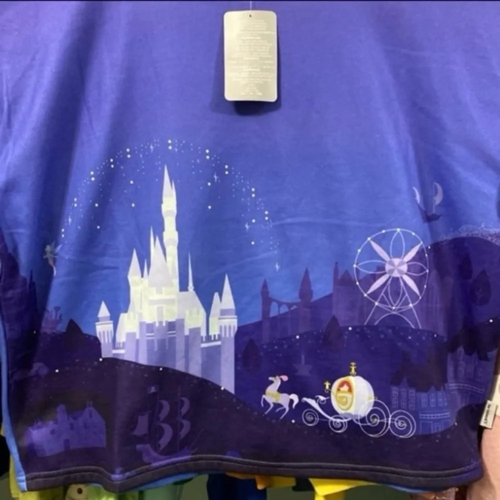 Disney parks x her universe magic kingdom Cinderella puff sleeve sweater M NWT - Picture 2 of 4